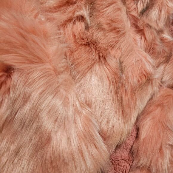 Juniors Faux Fur Vest - Pink - Picture 6 of 6